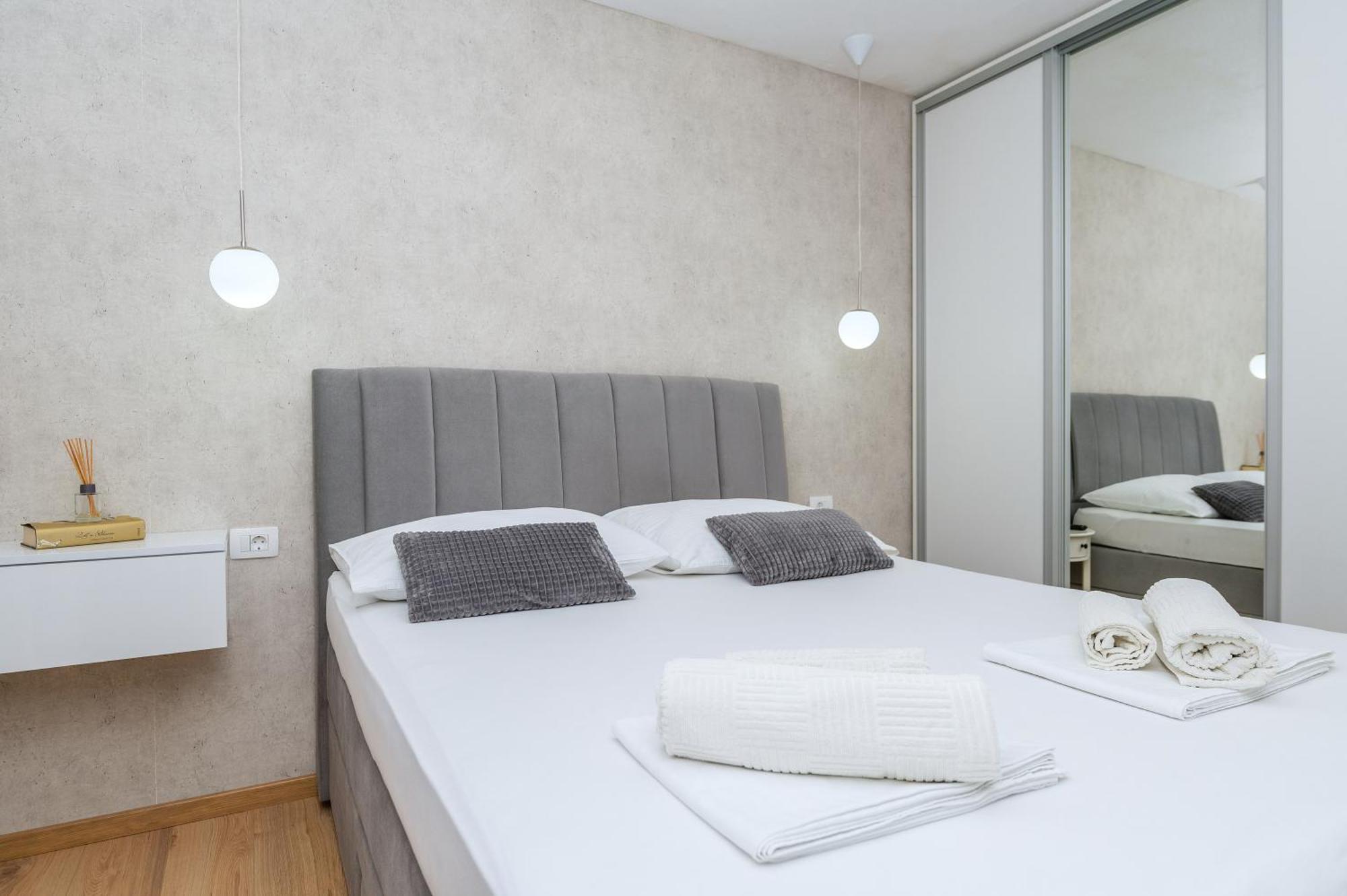 Apartment Mirjana Makarska Dış mekan fotoğraf