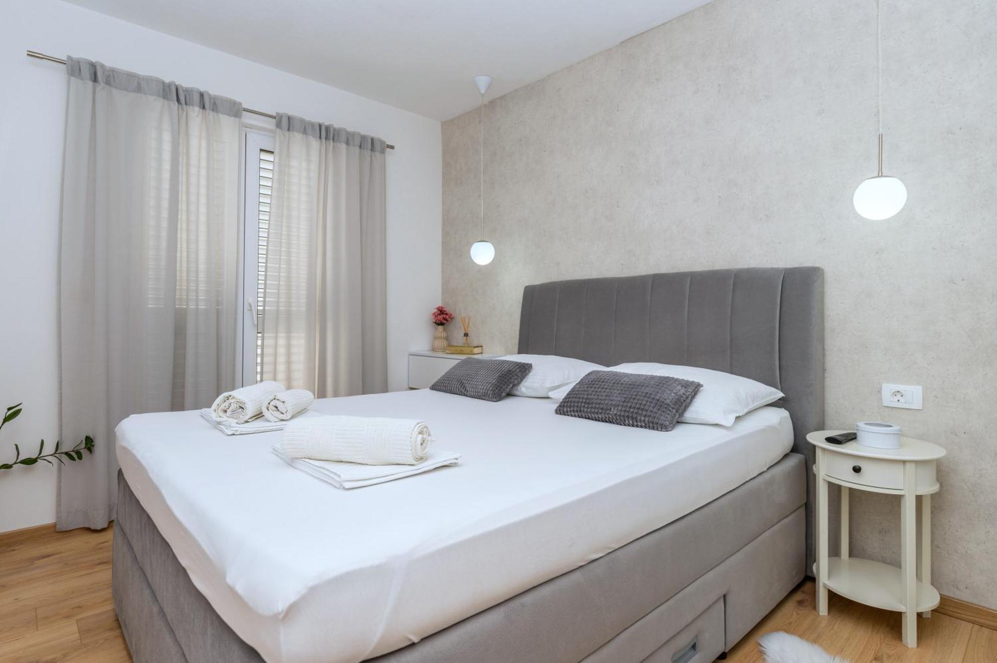 Apartment Mirjana Makarska Dış mekan fotoğraf