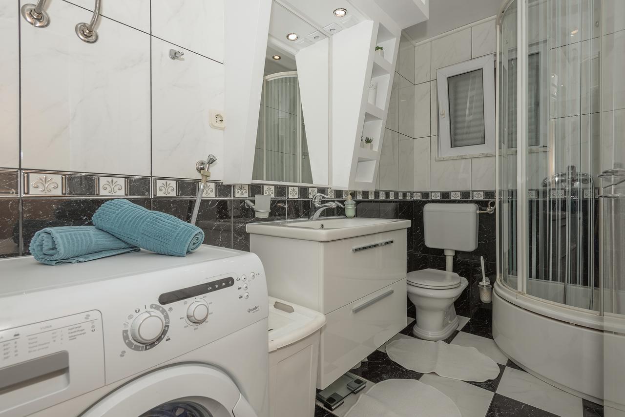 Apartment Mirjana Makarska Dış mekan fotoğraf